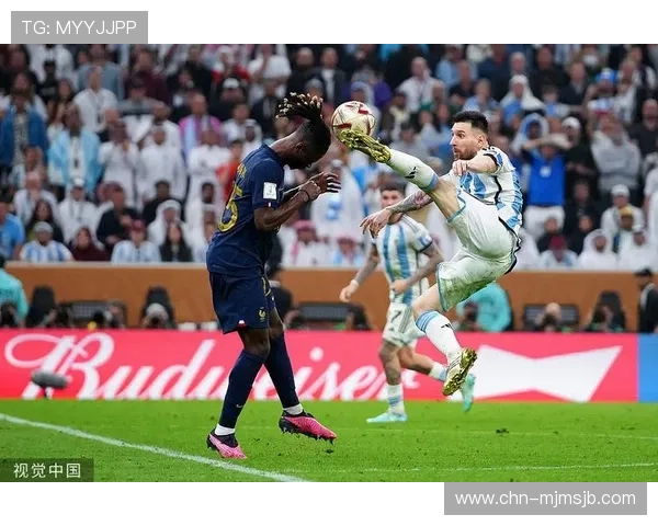 全方位世界杯现场报道带你感受现场氛围，捕捉每一个精彩瞬间与感人瞬间